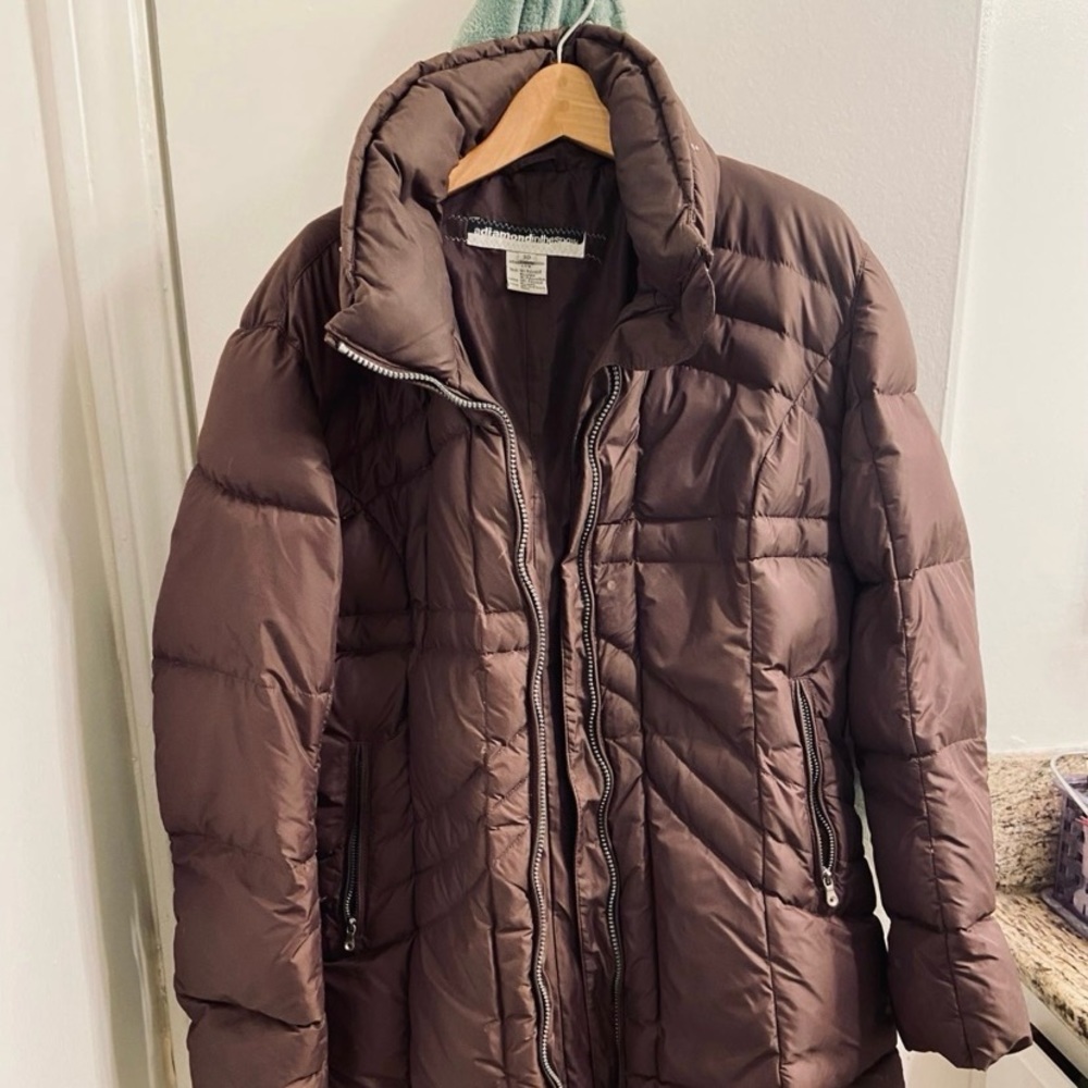 Women’s heavy down coat jacket “A Diamond in the Snow” brand size 10